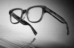 <b>产物集成Live实况图动态捕获、典范滤镜、及时识</b>