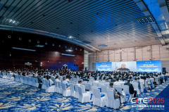 <b>具有采购决策权的最终决策者取保举者占比跨越</b>